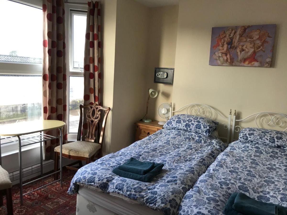 Bayside Guest House Porthcawl Exterior foto